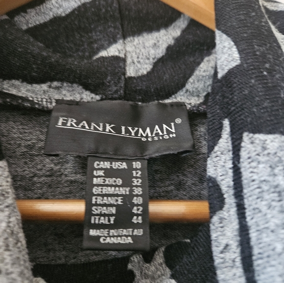 FRANK LYMAN DESIGN animal print long sleeve turtle neck - Picture 2 of 4